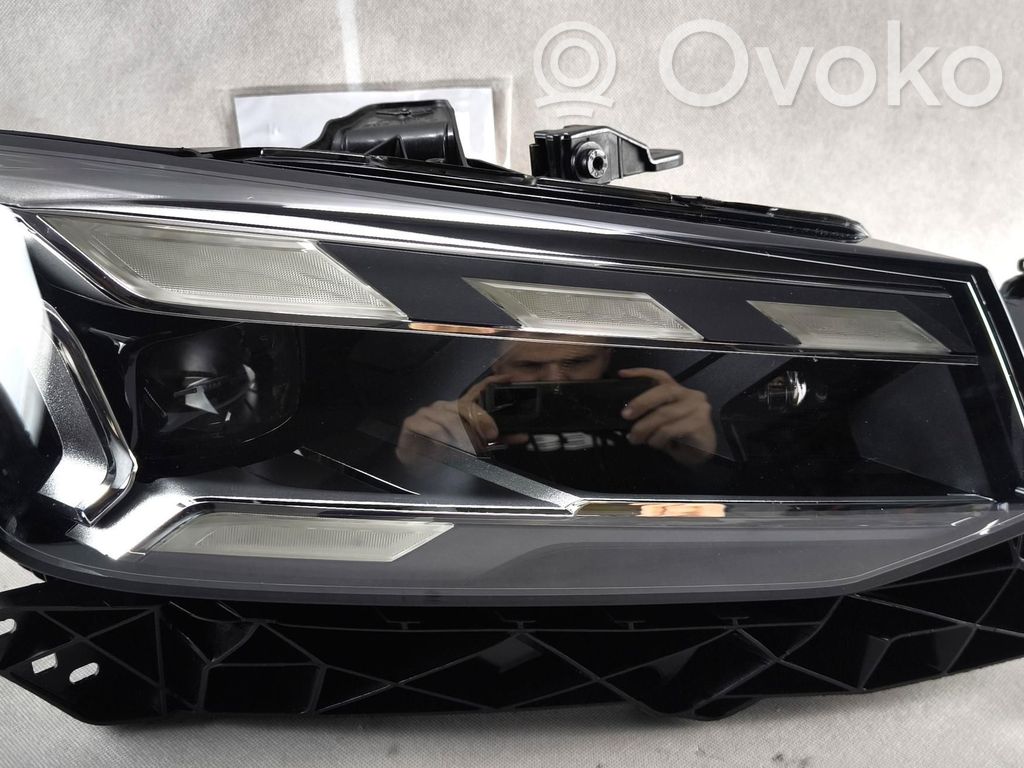Audi Q2 - Headlight/headlamp 