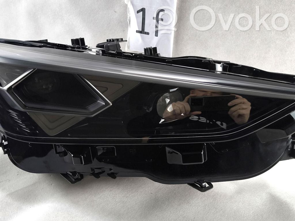 Cupra Terramar Headlight/headlamp 