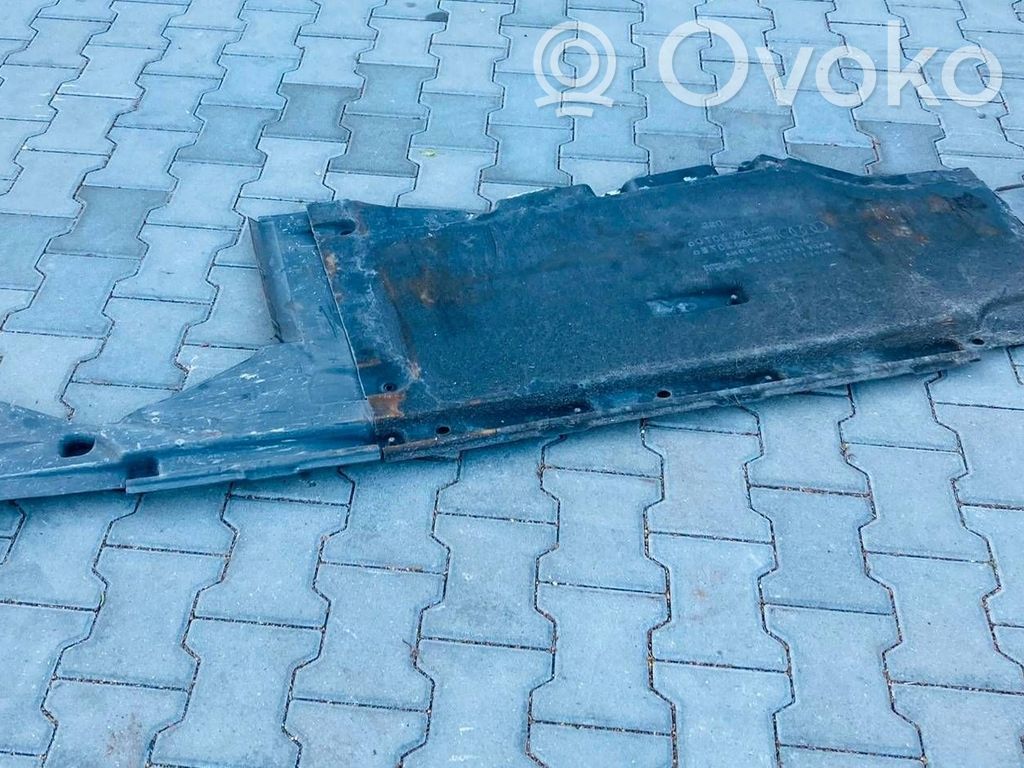 Side bottom protection   8W6825207D
