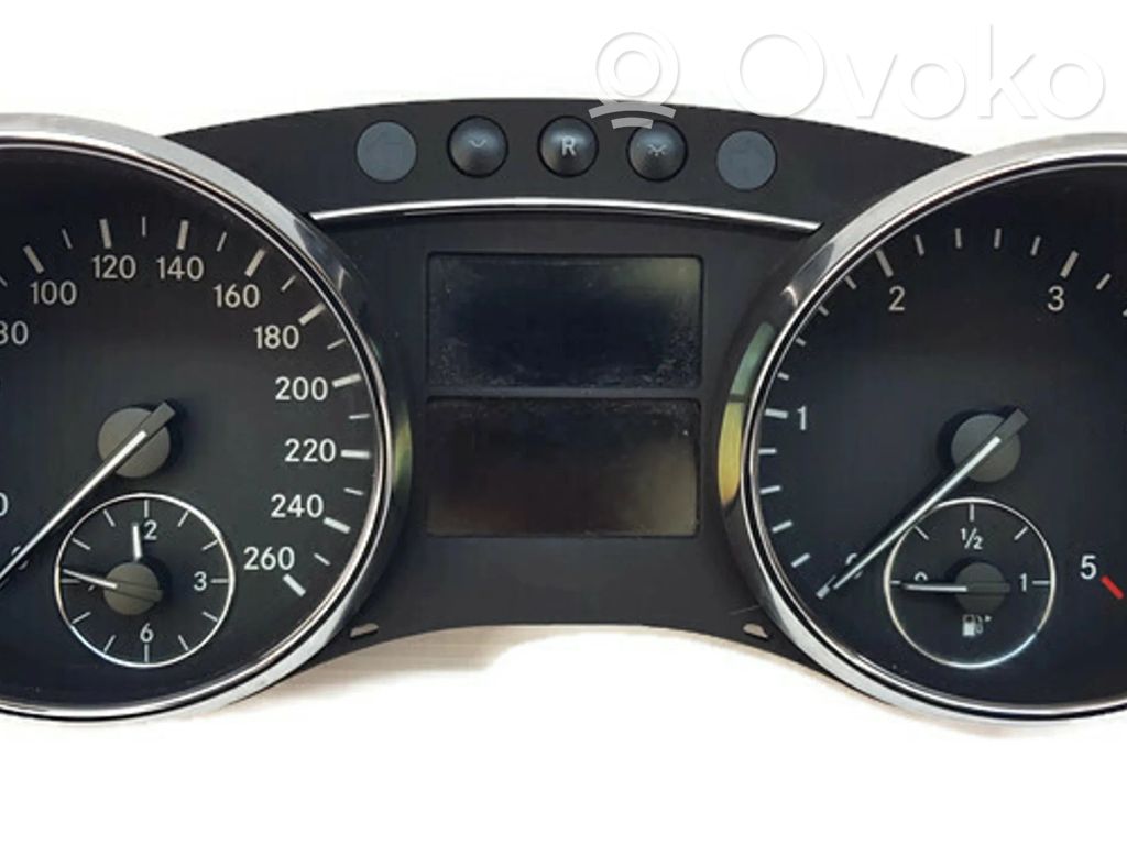 Mercedes-Benz R W251 Licznik / Prędkościomierz 