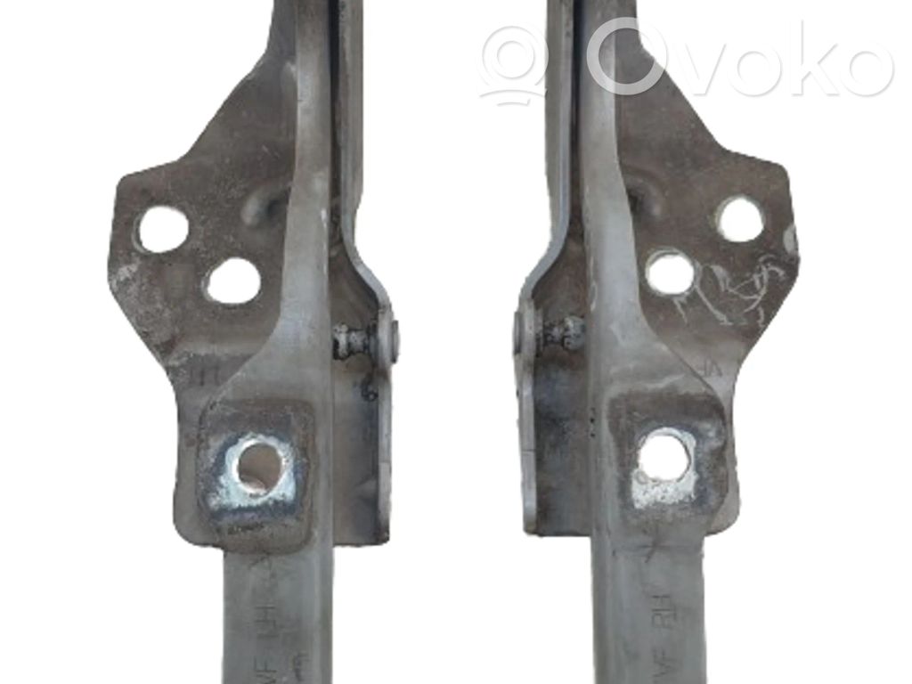 Hyundai i40 Engine bonnet/hood hinges 