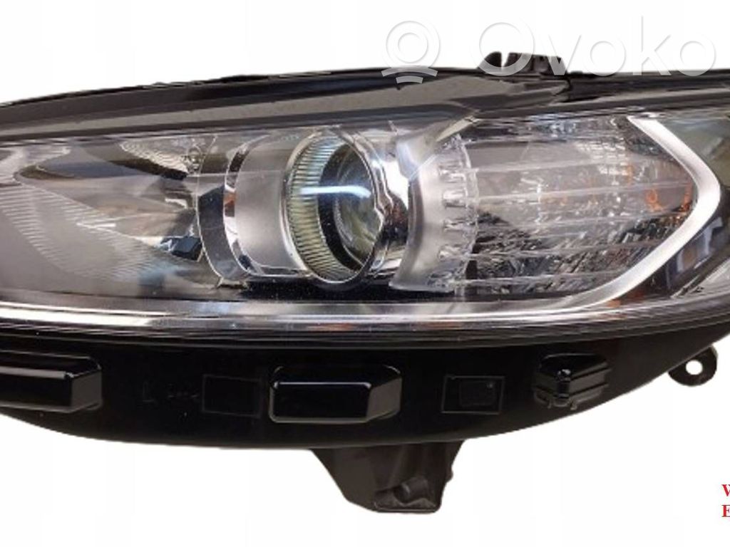 Ford Mondeo MK V Scheinwerfer 