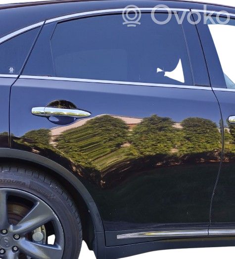 Infiniti FX Galinės durys 