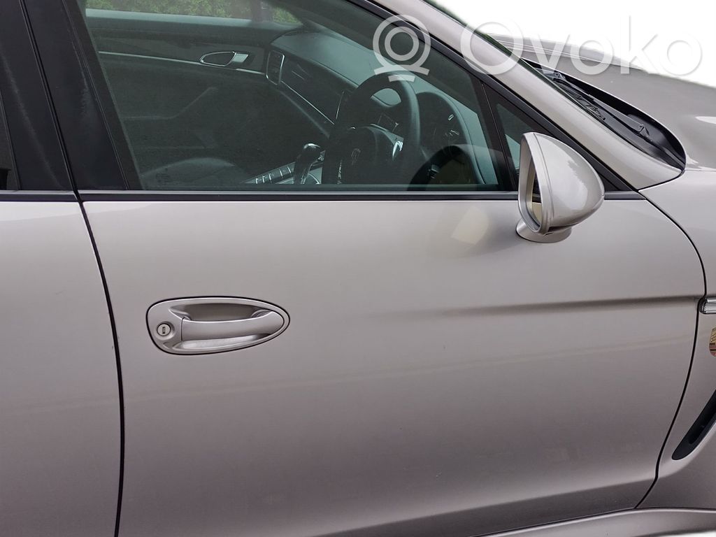 Porsche Panamera (970) Puerta delantera 