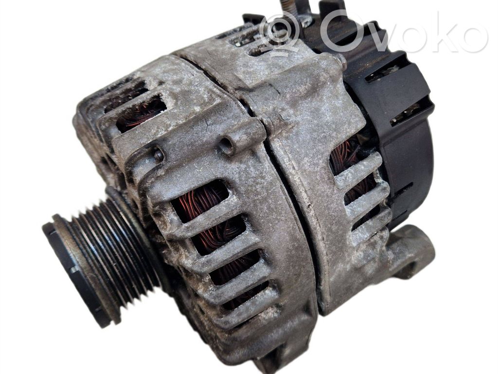 BMW 5 F10 F11 Generator/alternator 