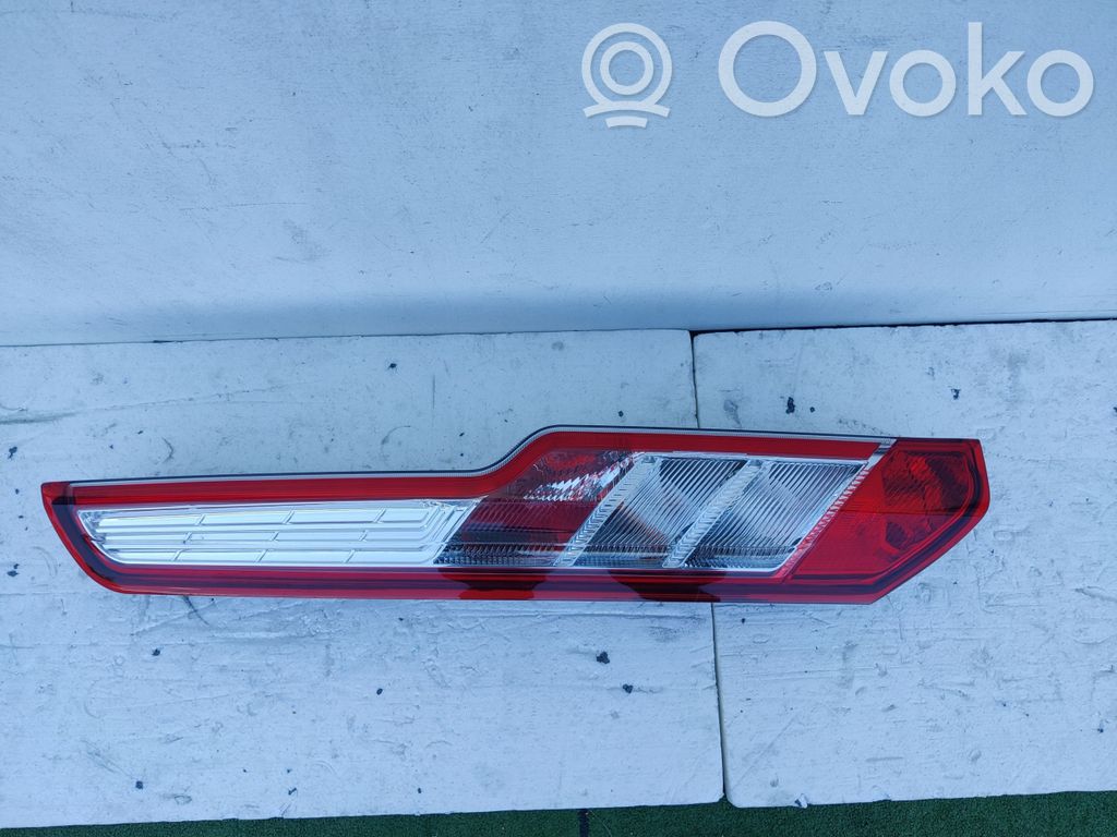 Rear/tail lights   BK2113405AJ,13405