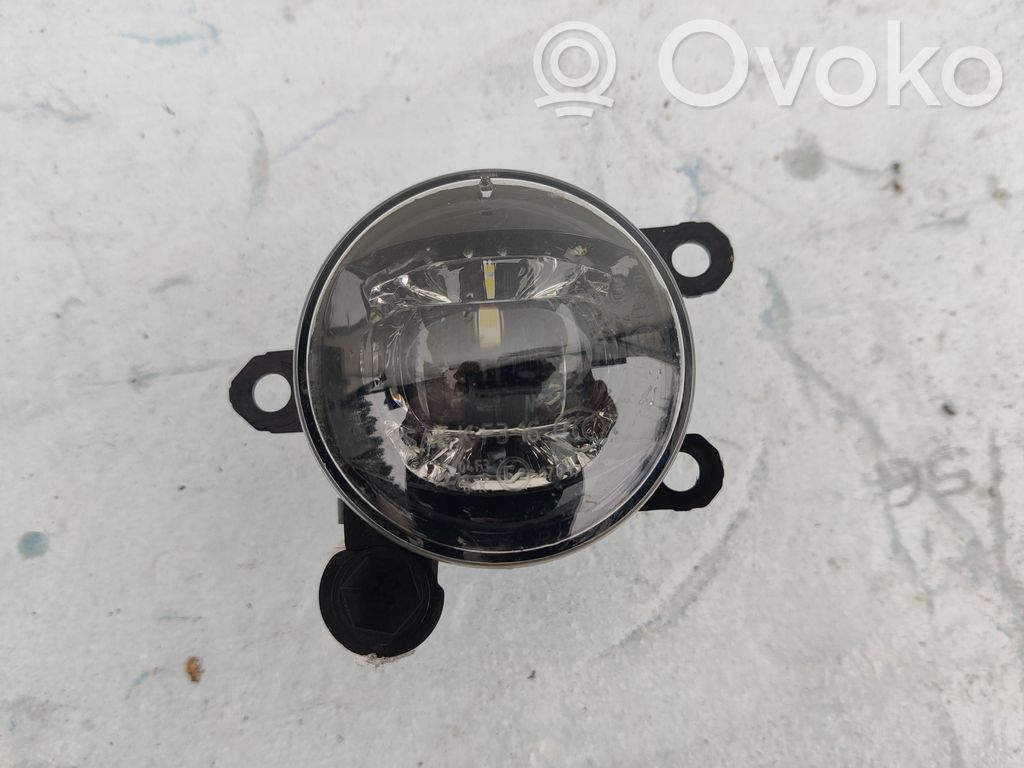 Etusumuvalo   JX7B15A255AB,F0GK16016