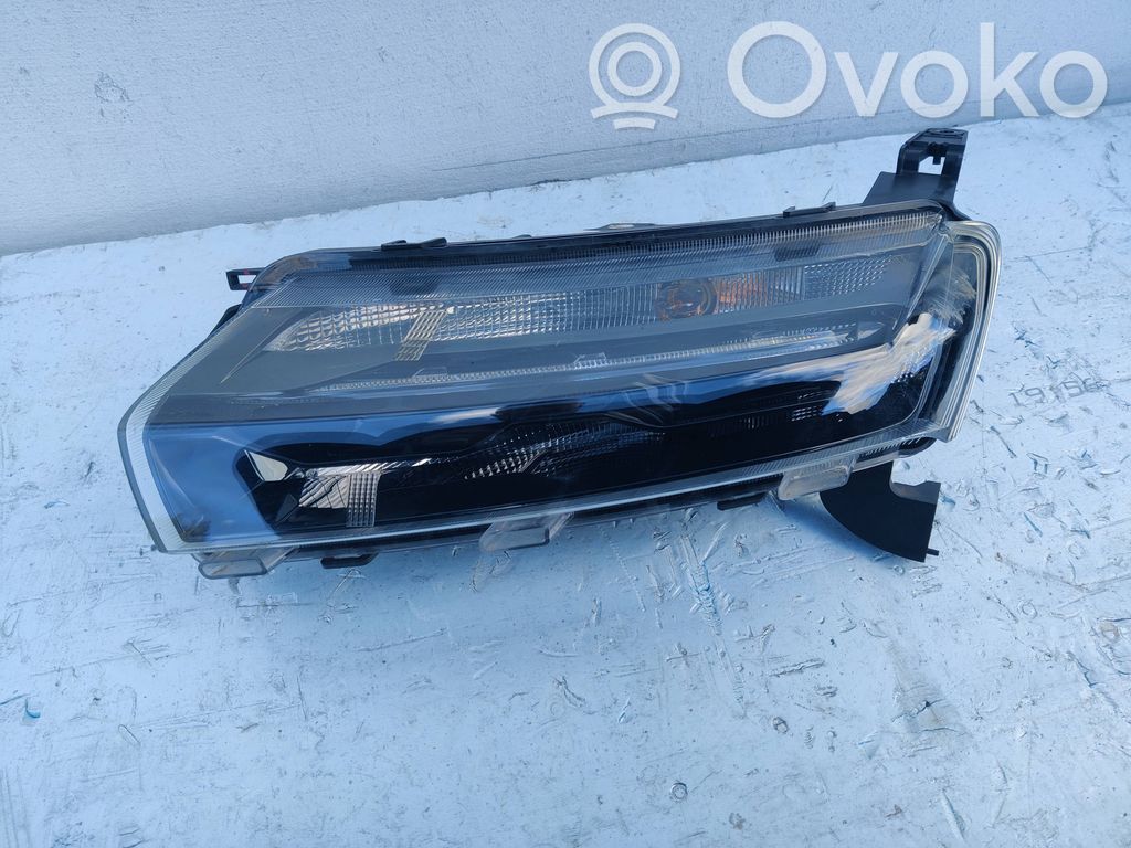 Phare frontale   266052417R,LN5001RL,N4121020R