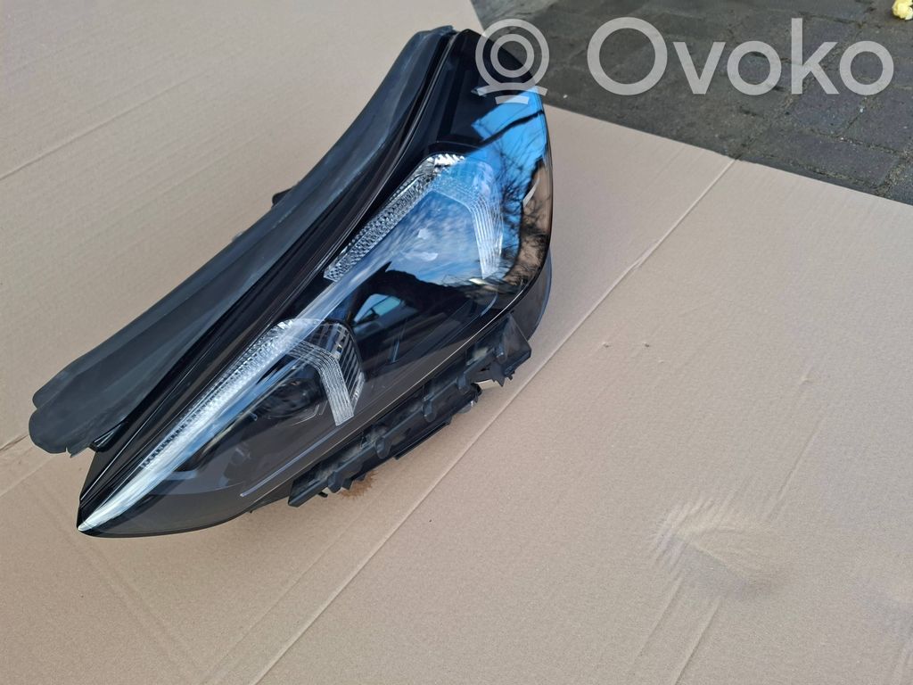 Phare frontale   5A9A23502