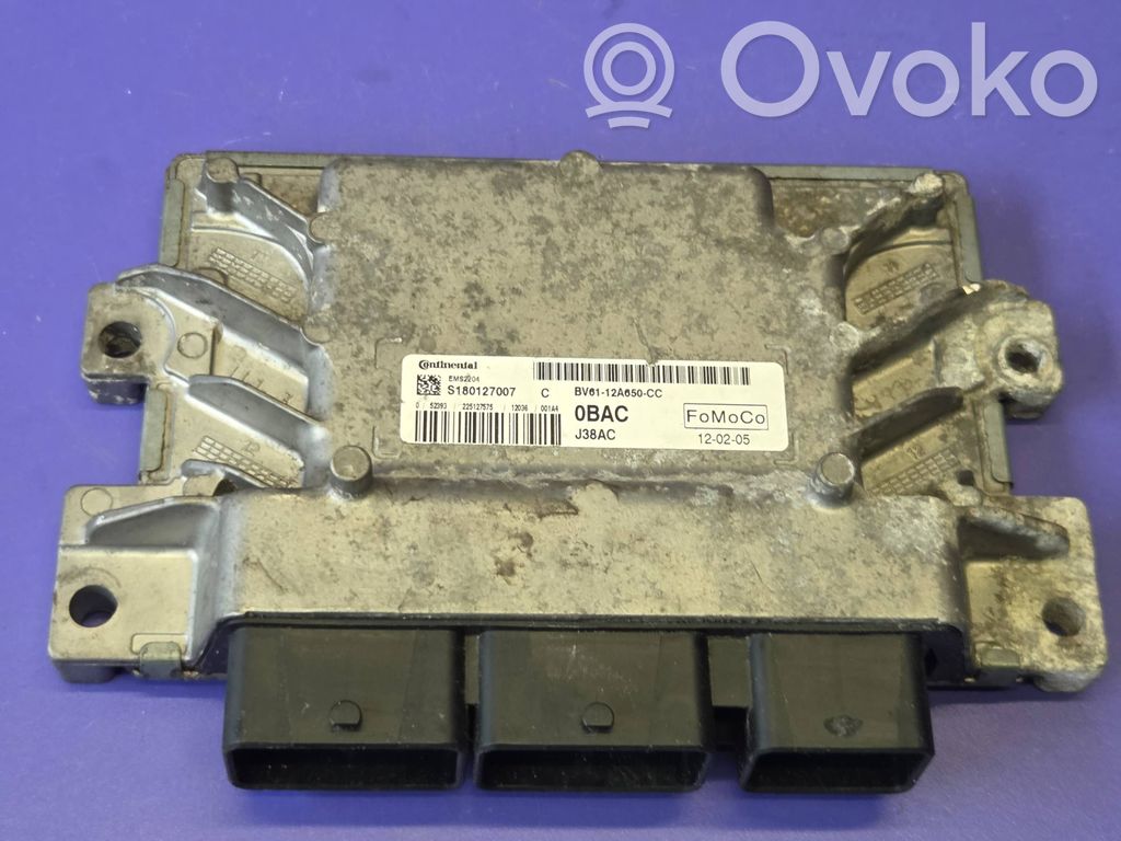 Ford Focus Variklio valdymo blokas 