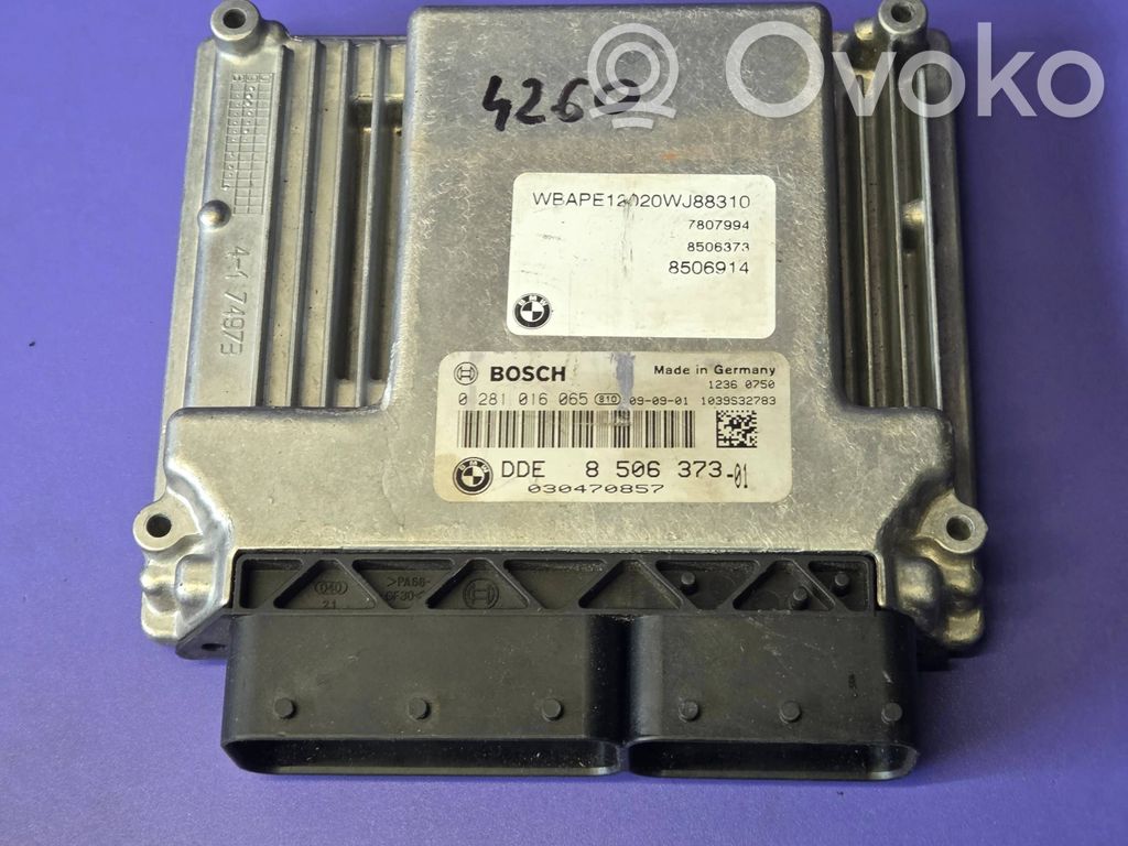 BMW X3 E83 Engine control unit/module 