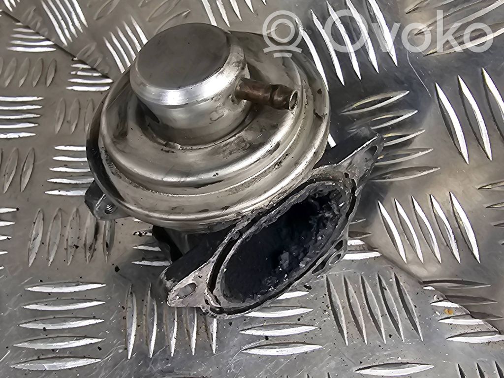 Volkswagen Golf V EGR-venttiili 