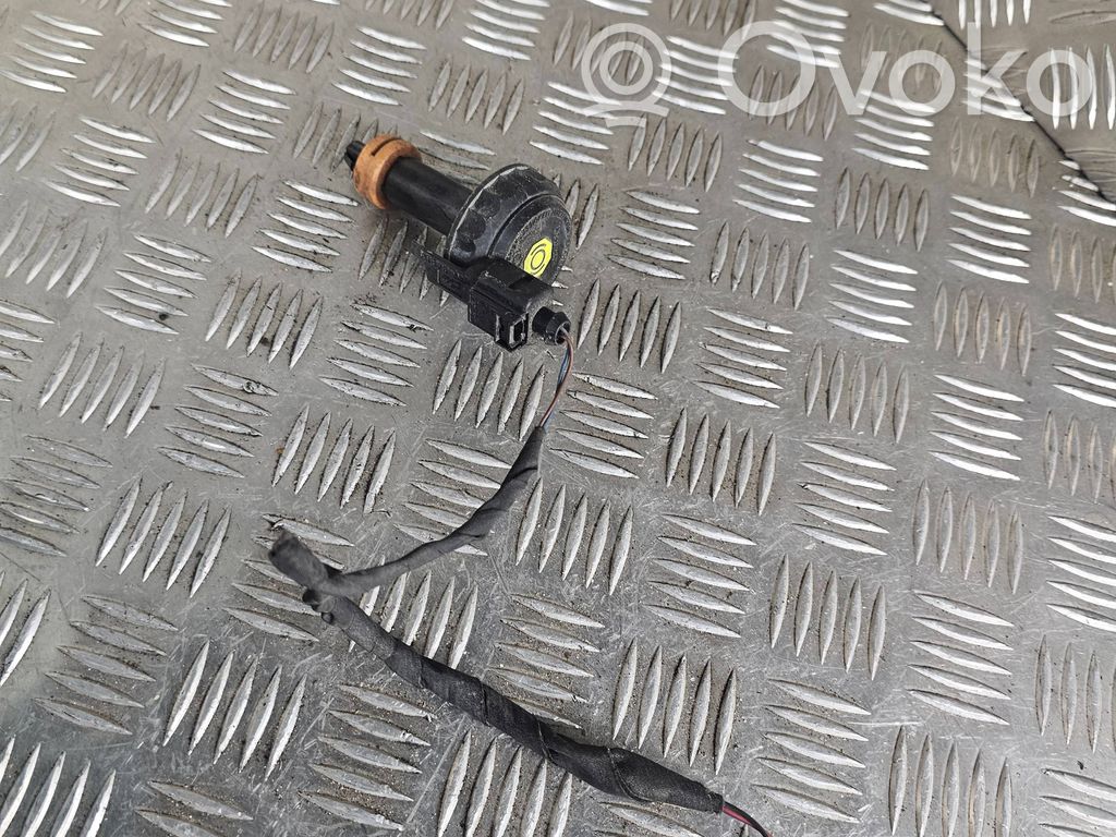 Audi Q3 8U Zbiornik płynu hamulcowego 