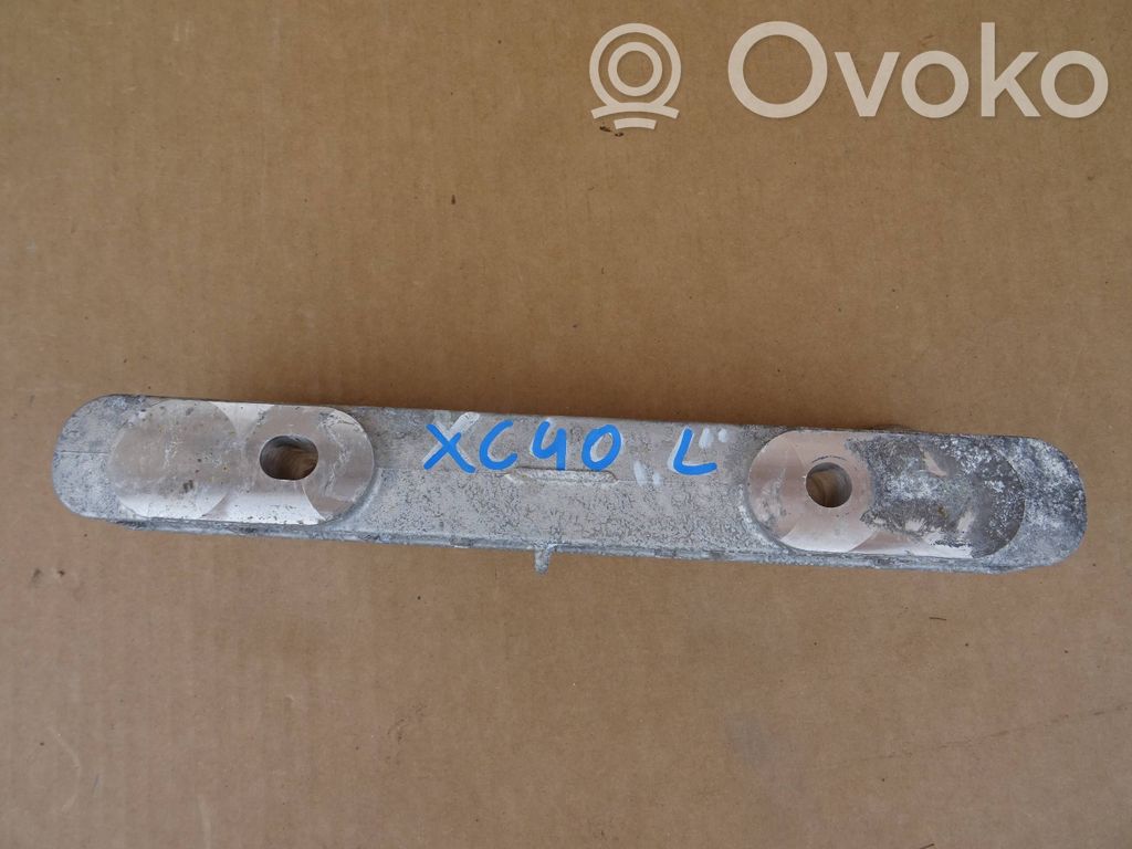 Volvo XC40 Other exterior part 