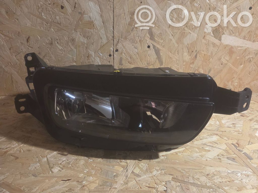 Citroen C4 II Picasso Lampa przednia 