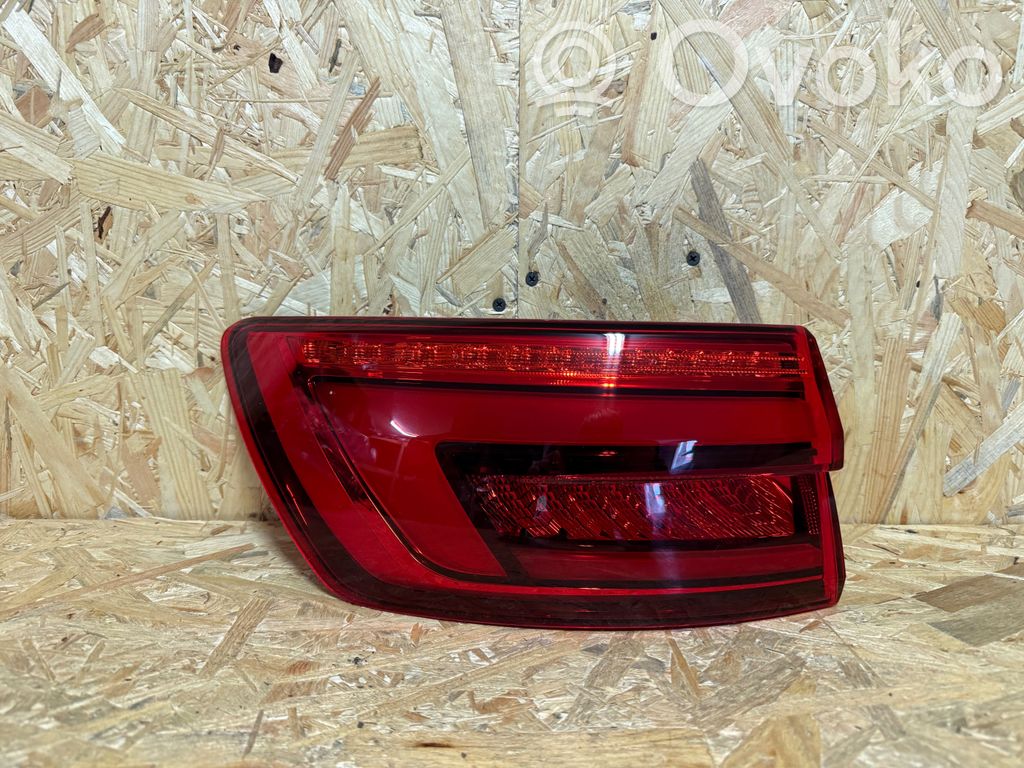 Lampa tylna   8W9945091,81500101,945091