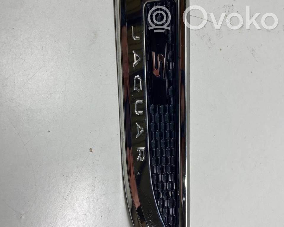 Jaguar E-Pace Fender trim (molding) 