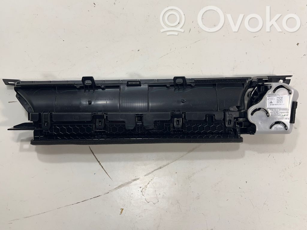 Tesla Model 3 Dysze / Kratki środkowego nawiewu deski rozdzielczej 