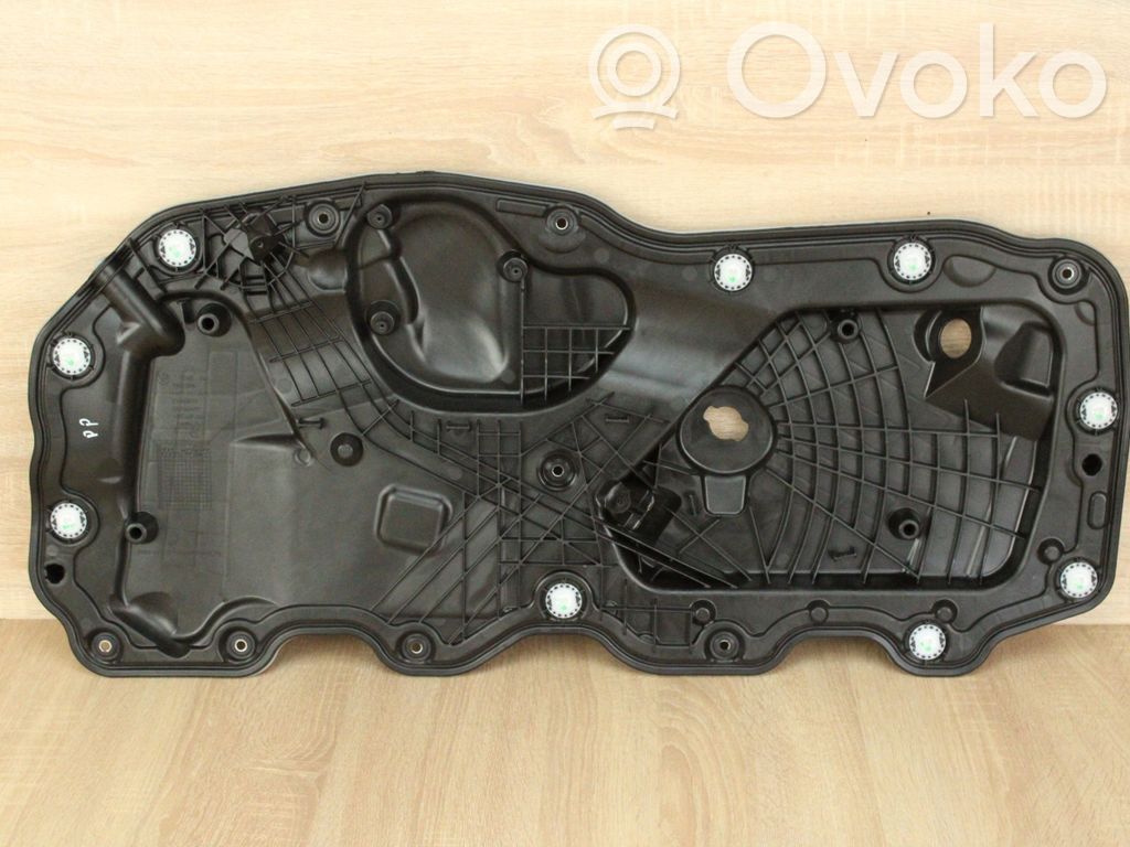 BMW 4 G22 G23 G24 G26 Kita priekinių durų apdailos detalė 