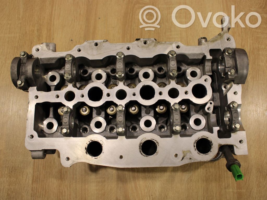 Citroen C6 Engine head 