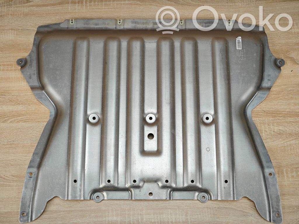 BMW 5 G30 G31 G38 Osłona dolna silnika 