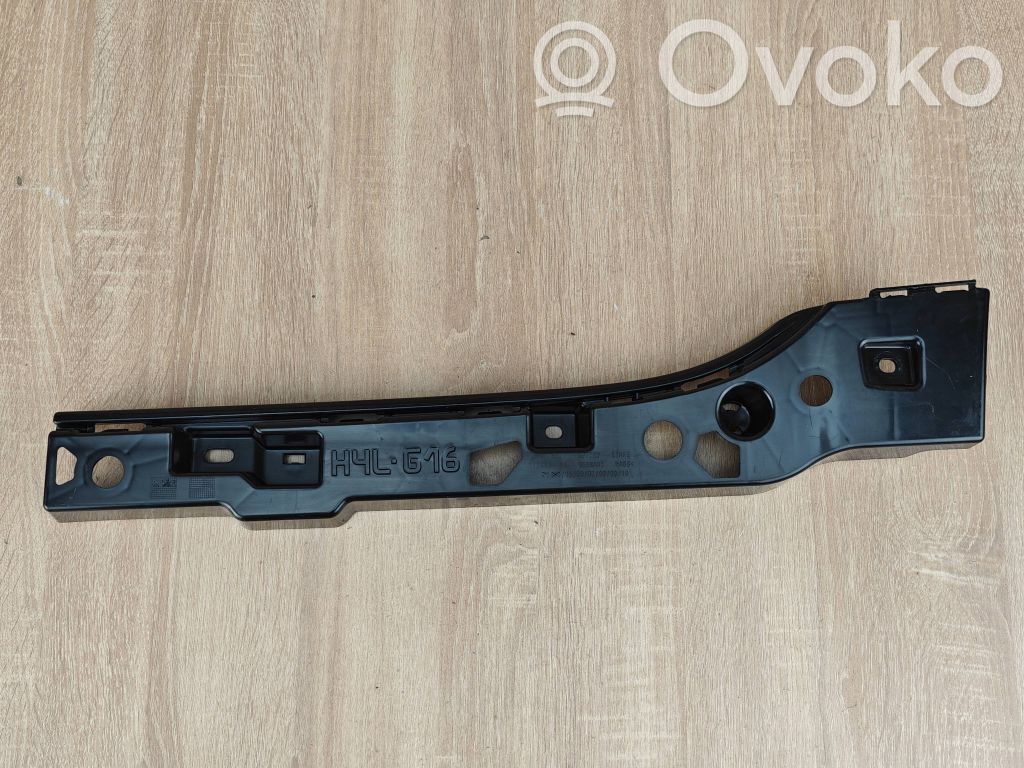 BMW 8 G16 Pillar (middle) 
