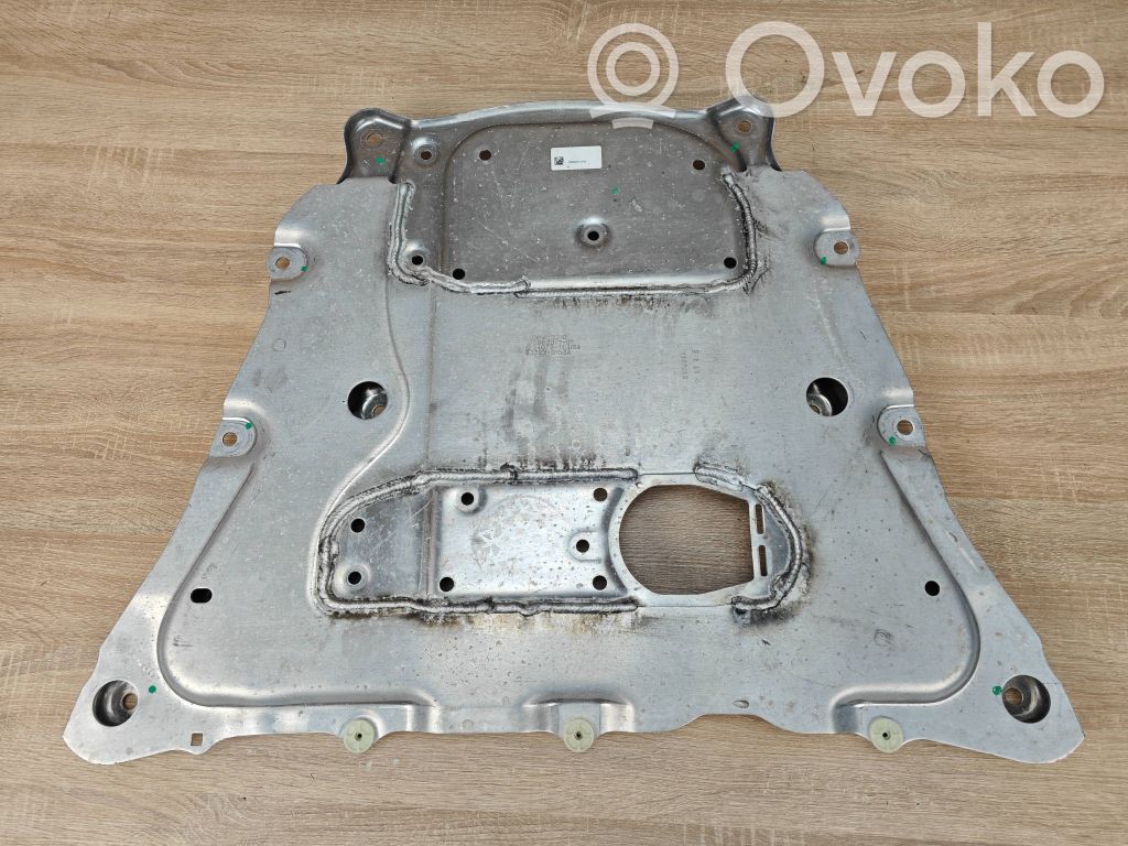 BMW X5 G05 Engine splash shield/under tray 