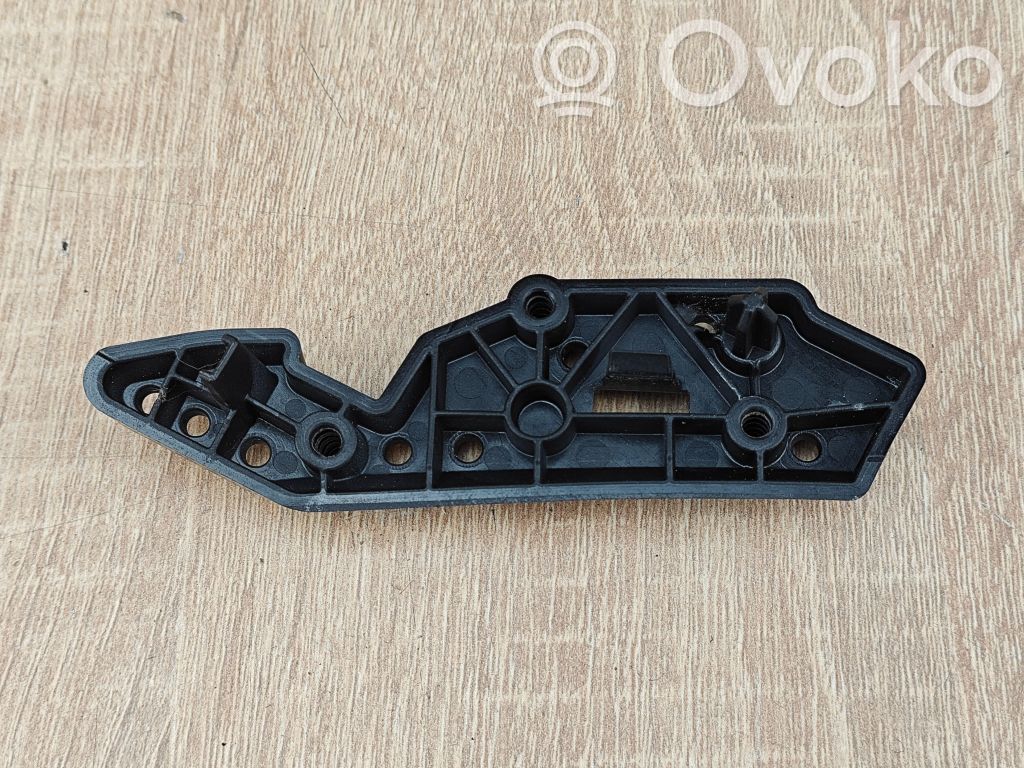 BMW 4 G22 G23 G24 G26 Front bumper mounting bracket 