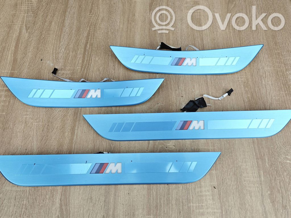 BMW 8 G16 sill trim set (inner) 