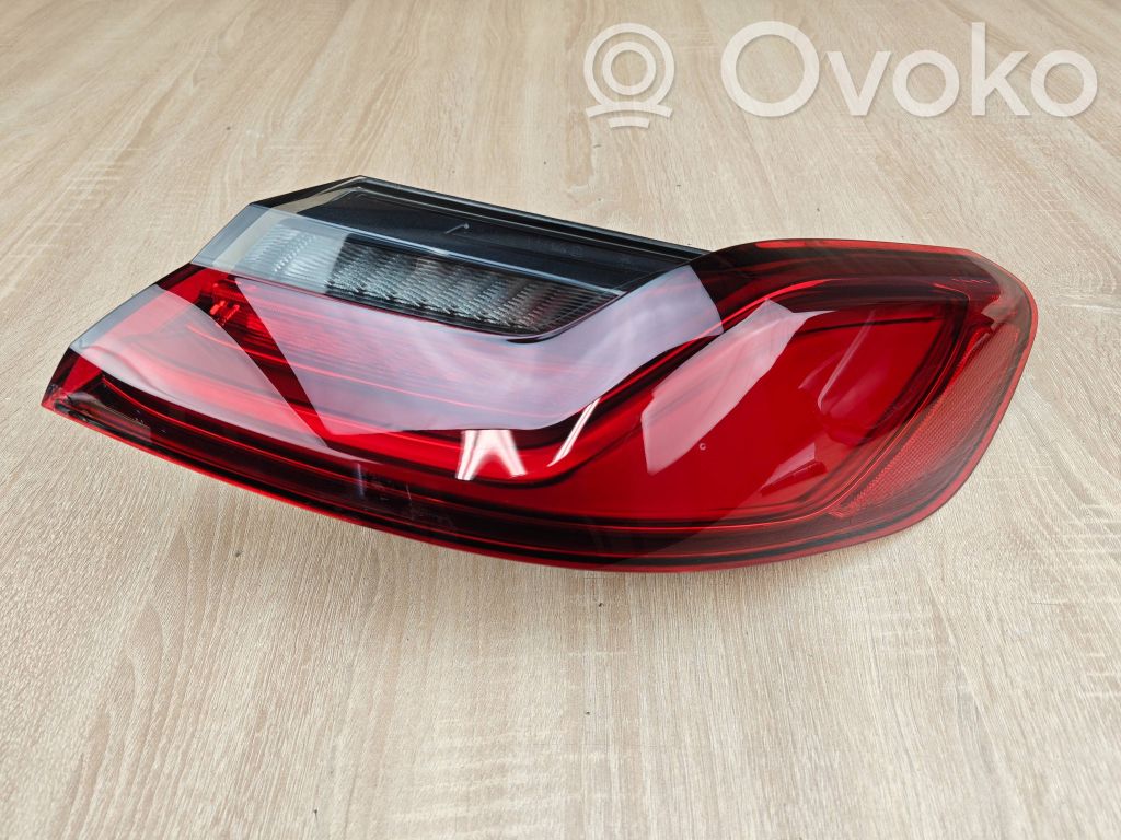 BMW 8 G16 Lampa tylna 