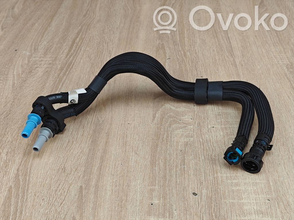 BMW 8 G16 Conductă alimentare combustibil 