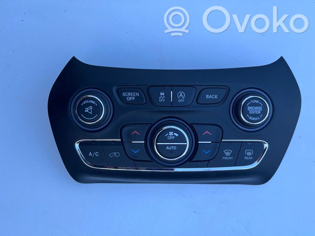 Jeep Cherokee Climate control unit 