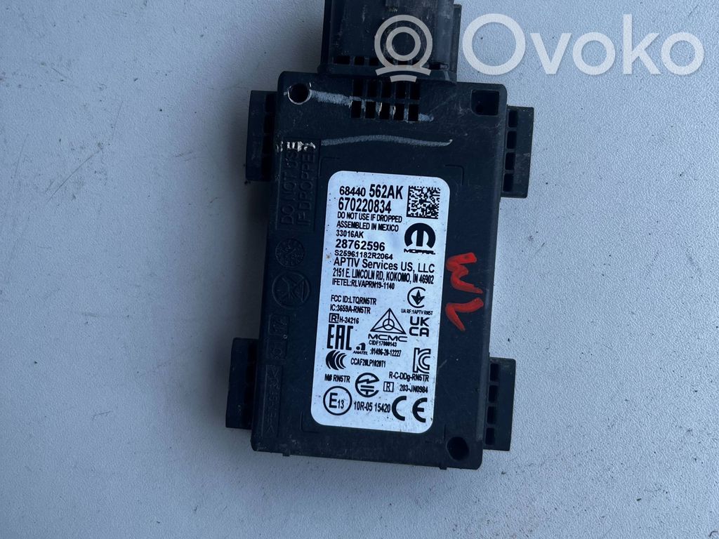 Jeep Grand Cherokee WL Módulo de control de punto muerto 