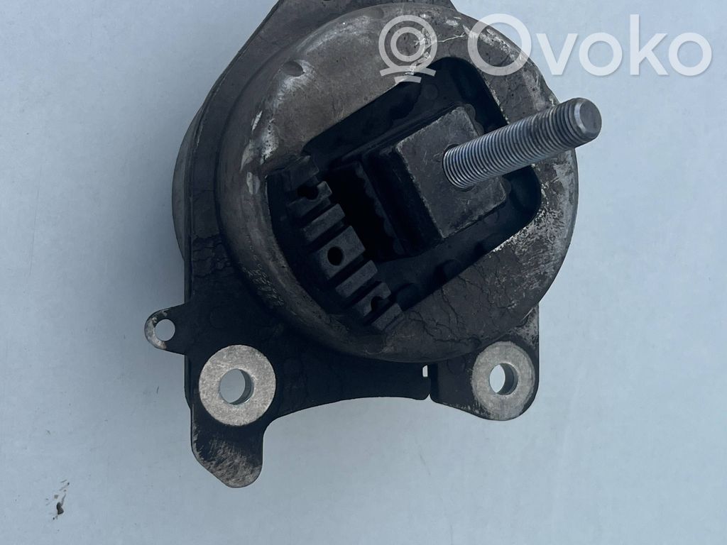 Alfa Romeo Giulia Engine mount bracket 