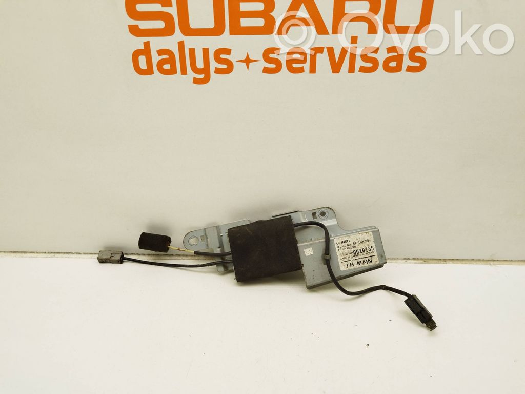 Subaru Forester SF Antenos stiprintuvas 
