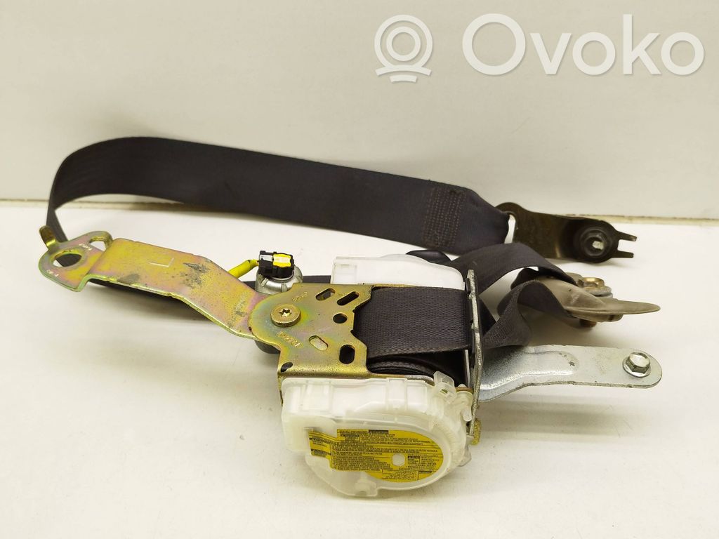 Subaru Legacy Cinturón delantero 