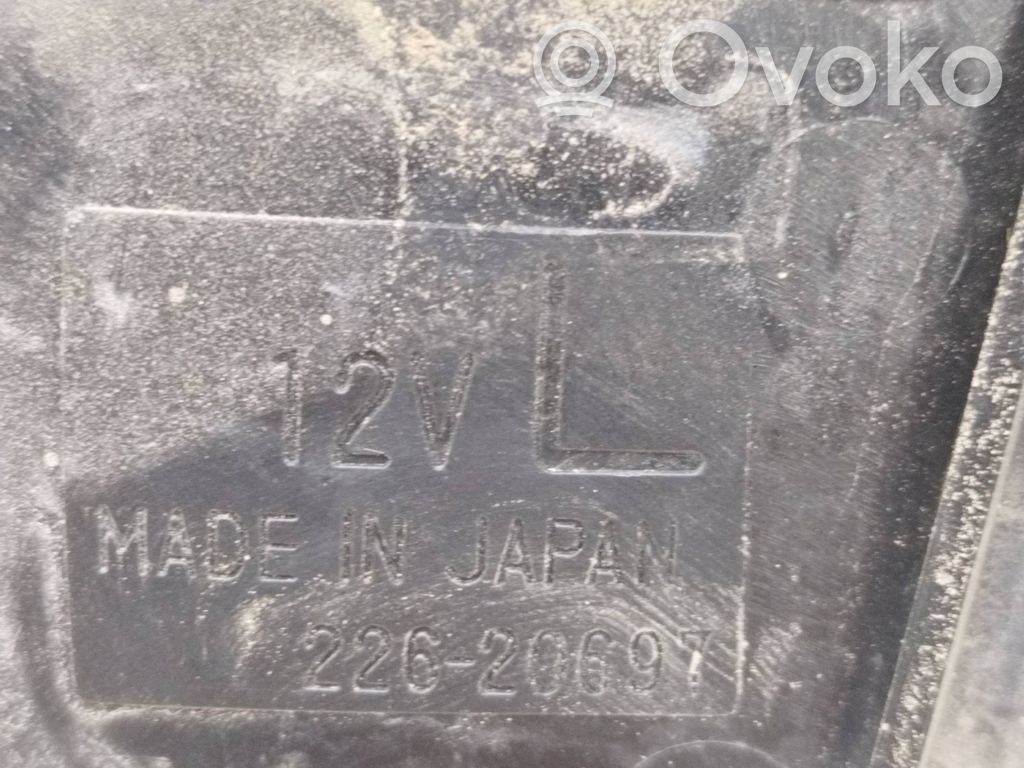 Subaru Forester SF Lampă spate în capacul portbagajului 