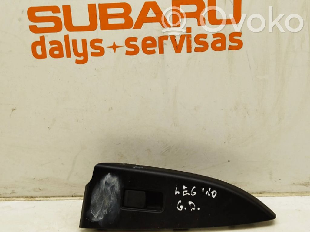 Subaru Legacy Electric window control switch 
