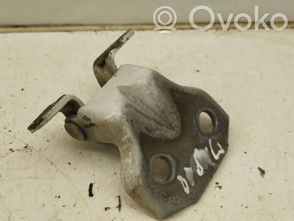 Subaru Impreza III Front door upper hinge 