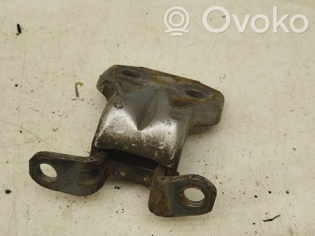 Subaru Impreza III Front door upper hinge 
