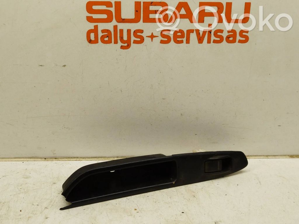 Subaru Forester SG Electric window control switch 