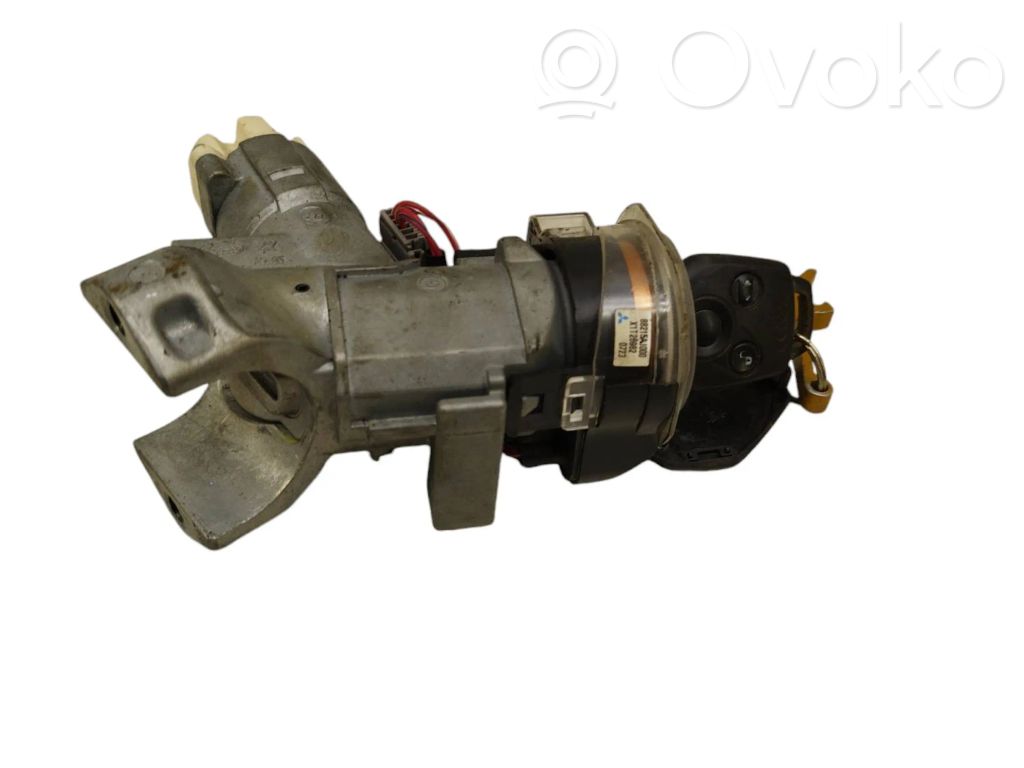 Užvedimo spynelė   88215AJ000,X1T26982
