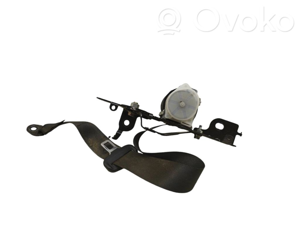 Subaru Outback (BS) Cinturón trasero 