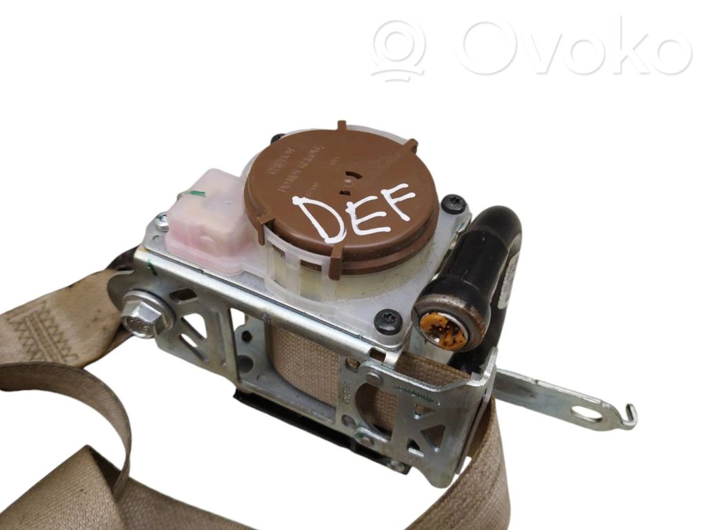 Subaru Outback (BS) Cinturón delantero 