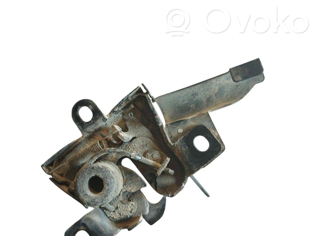 Engine bonnet/hood lock/catch