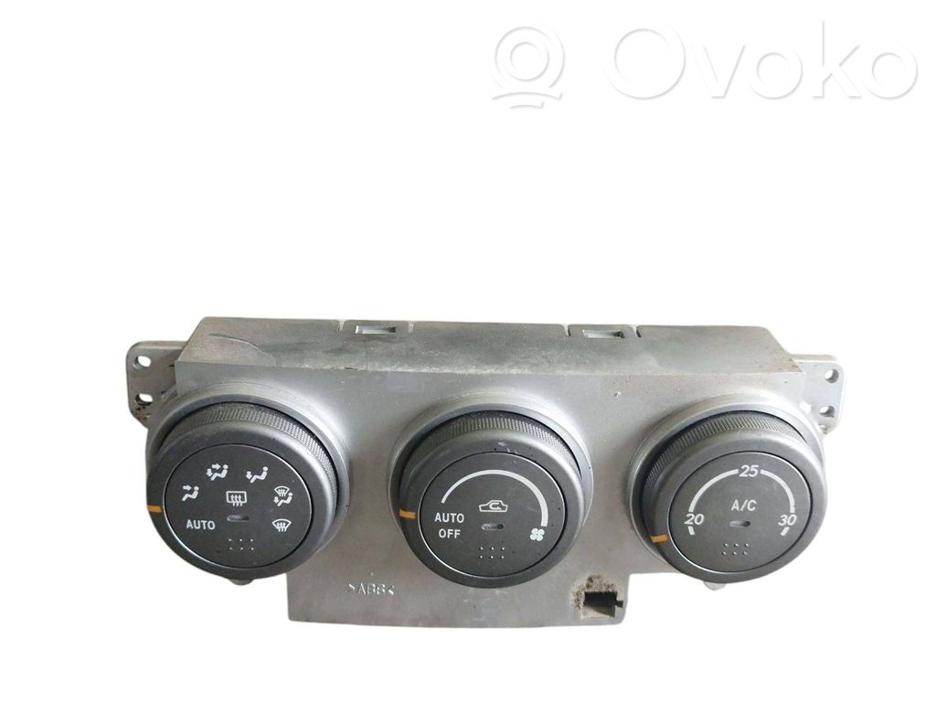 Subaru Impreza II Climate control unit 
