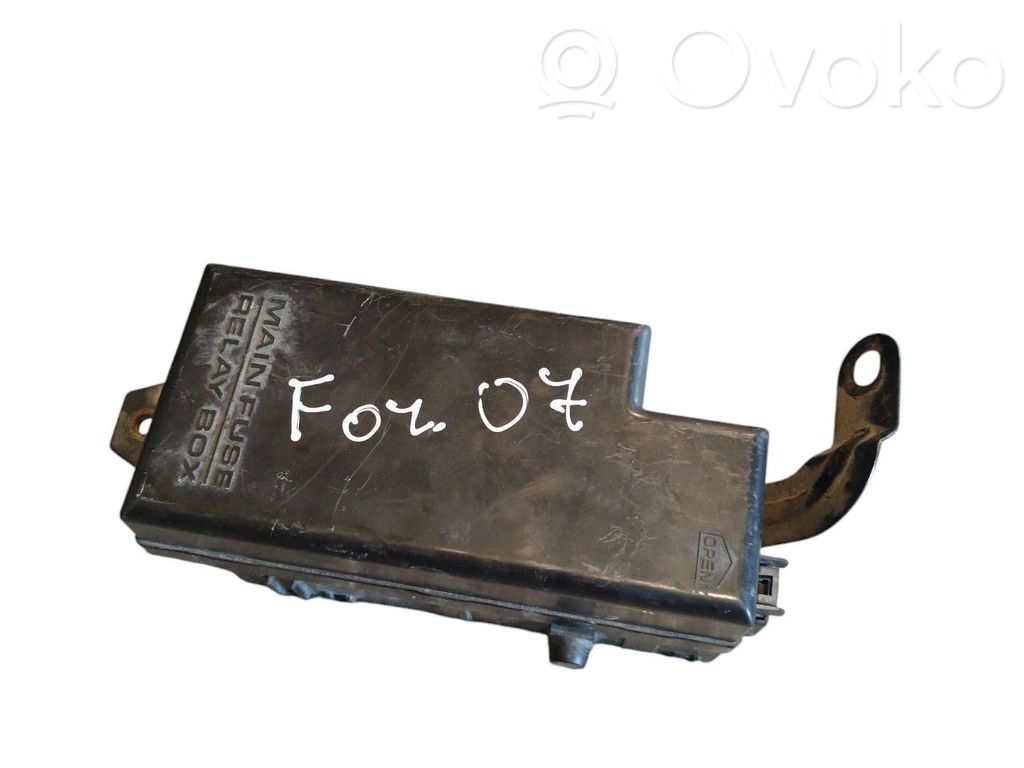 Subaru Forester SG Juego de caja de fusibles 