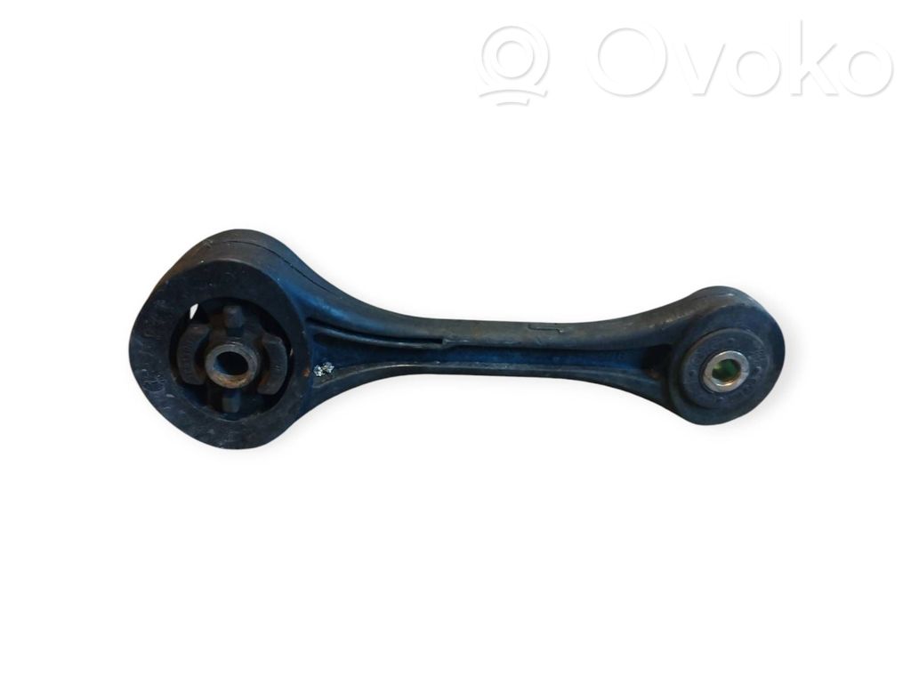Subaru Legacy Engine mount bracket 
