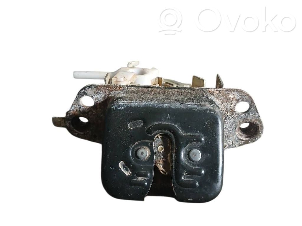 Tailgate/trunk/boot lock/catch/latch