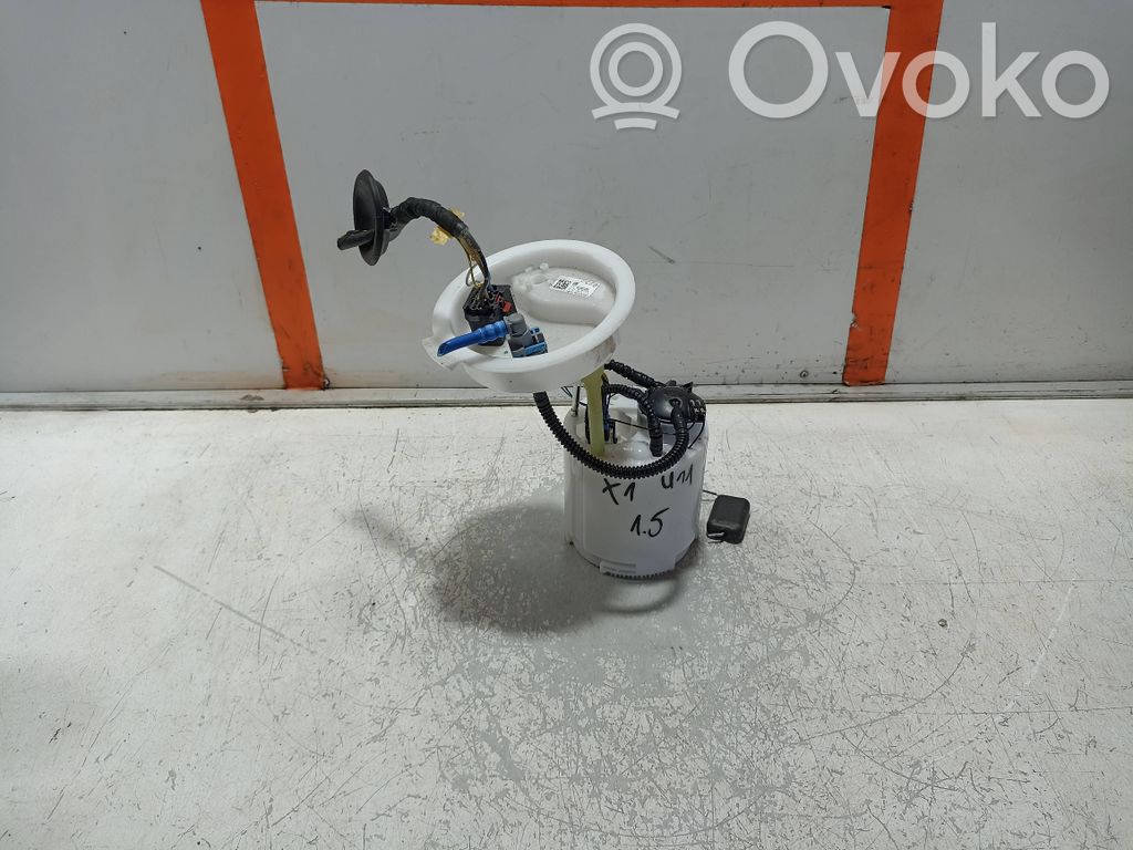 BMW X1 U11 Bomba interna de combustible 